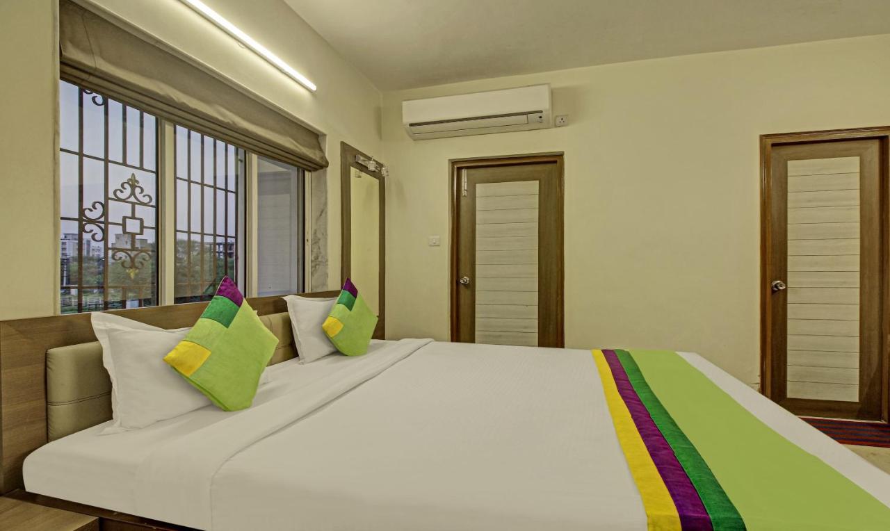 Treebo Sreemaa Newtown Hotell Panchuria Eksteriør bilde